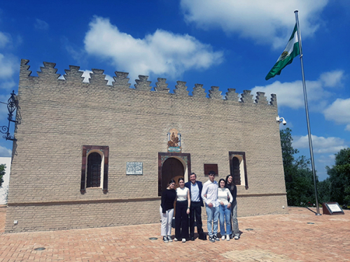 Alumnos del IES Luis Barahona de Soto de Archidona visitan la Casa de Blas Infante y el Museo de la Autonomía