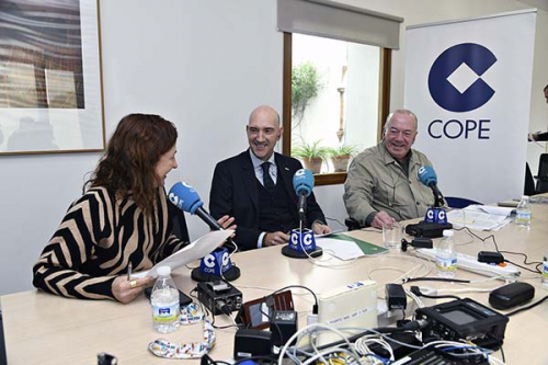 Emisión de dos programas de COPE Sevilla desde la Casa de Blas Infante